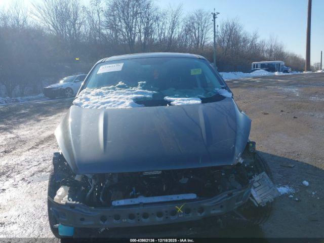 Ford Escape Se Image 2