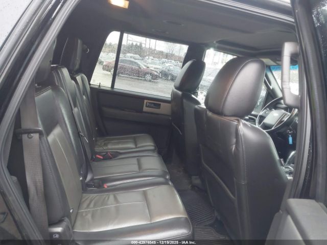 Ford Expedition Xlt Image 2