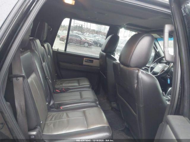 Ford Expedition Xlt Image 2
