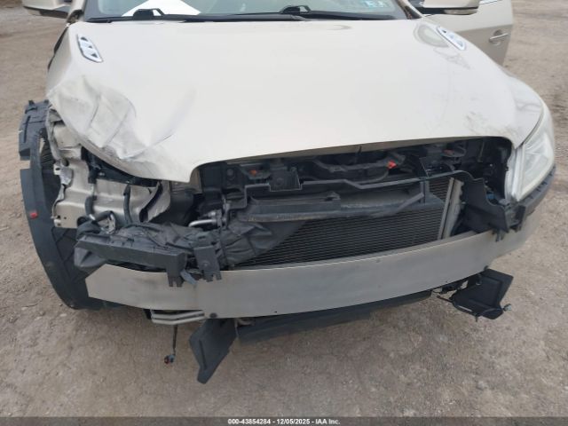 Buick LaCrosse Cxl Image 4