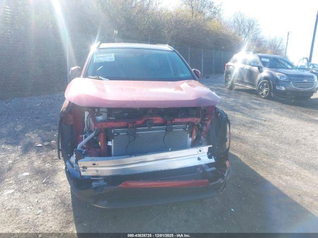 Toyota RAV4 Limited Image 3