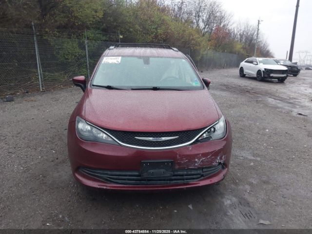 Chrysler Voyager Lxi Image 3