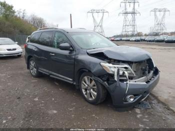  Salvage Nissan Pathfinder