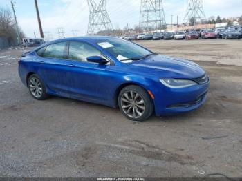  Salvage Chrysler 200