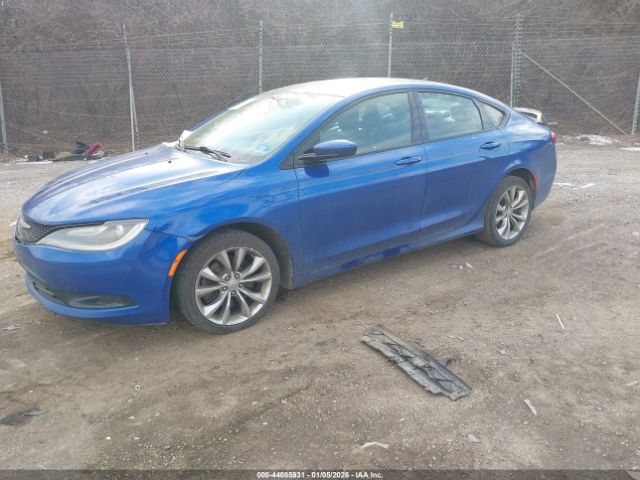 Chrysler 200 S Image 3