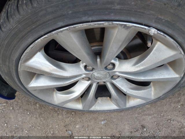 Chrysler 200 S Image 6