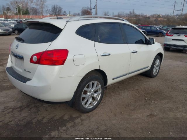 Nissan Rogue Image 5