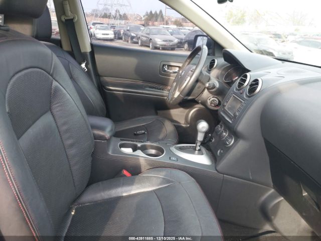 Nissan Rogue Image 11