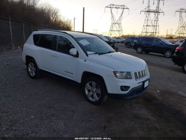 Jeep Compass Latitude 4x4 Image 1