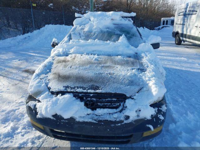 Toyota Corolla Le Image 6