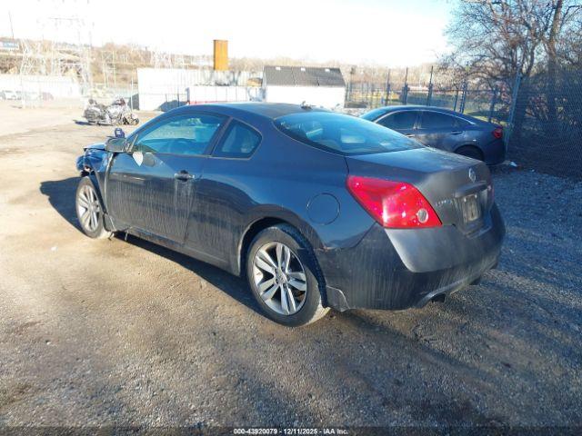 Nissan Altima 2.5 S Image 3