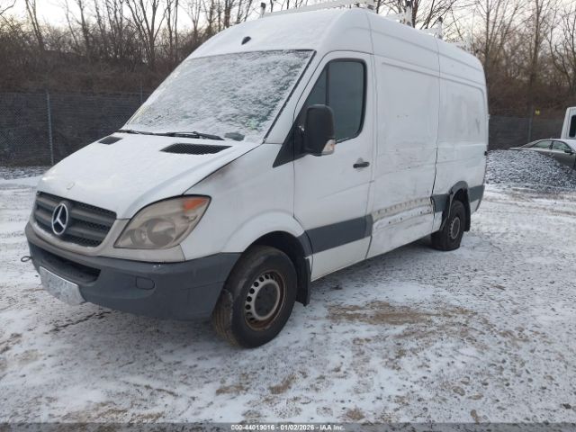 Mercedes-Benz Sprinter 2500 Normal Roof Image 5