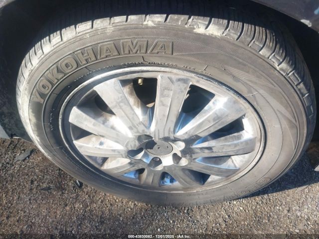 Buick LaCrosse Cxl Image 9