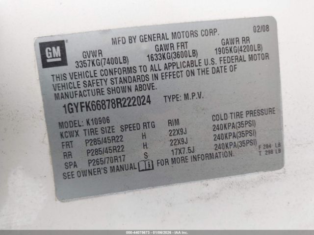 Cadillac Escalade Standard Image 12