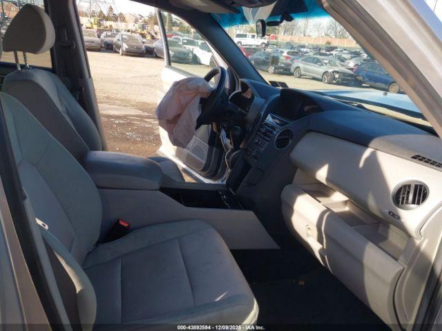 Honda Pilot Ex Image 12