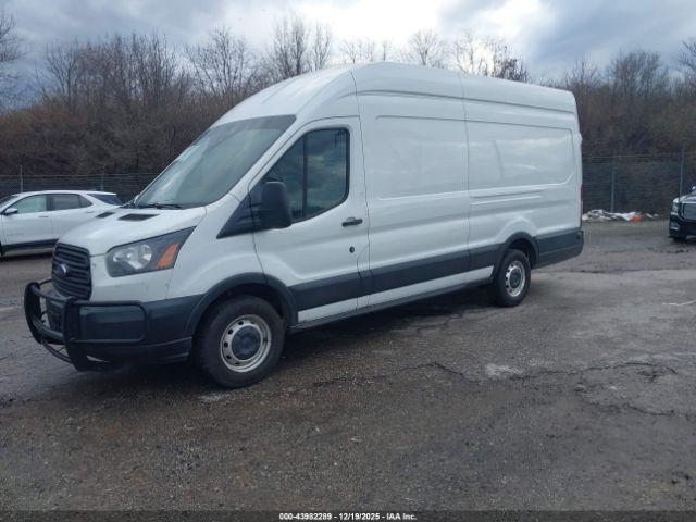 Ford Transit Image 6