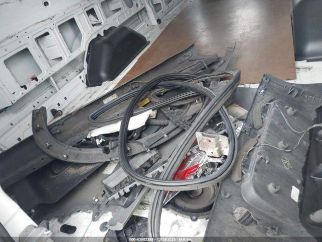 Ford Transit Image 14