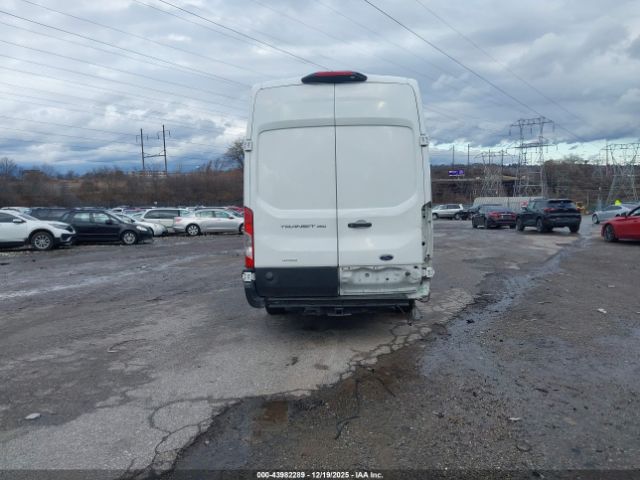 Ford Transit Image 2