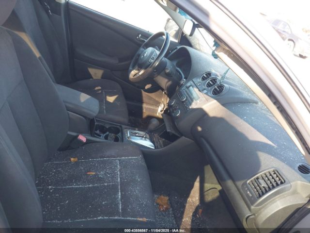 Nissan Altima 2.5 S Image 4