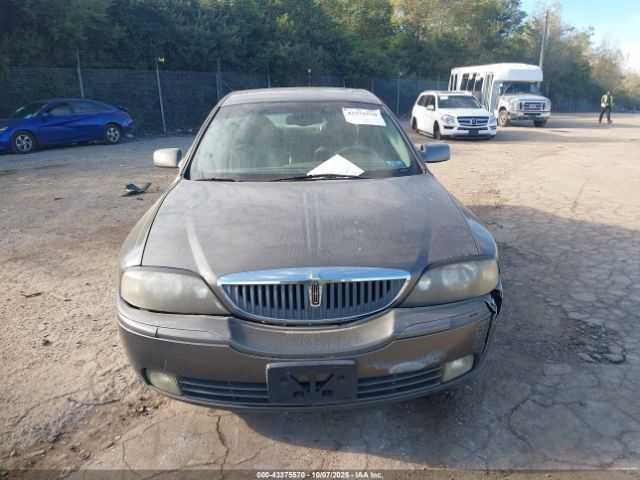 Lincoln LS V8 Image 14