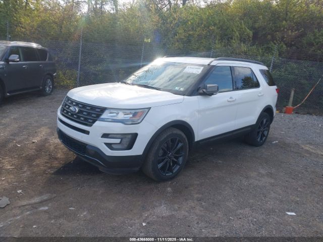 Ford Explorer Xlt Image 3