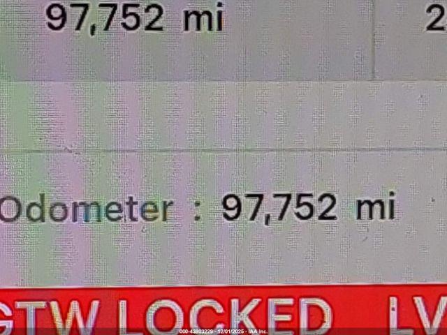 Tesla Model Y Performance Dual Motor All-wheel Drive Image 9