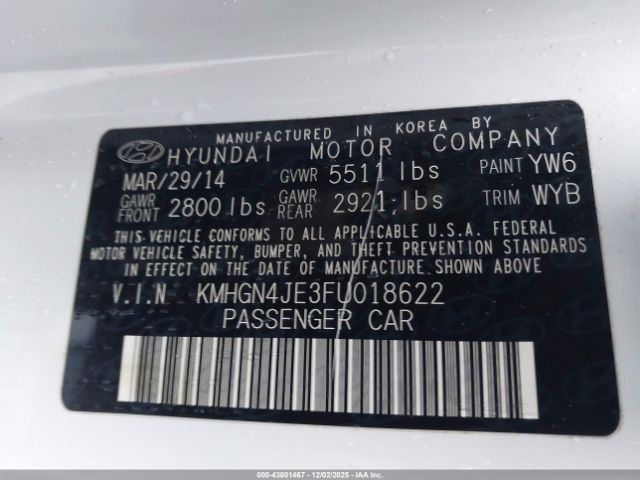 Hyundai Genesis 3.8 Image 5