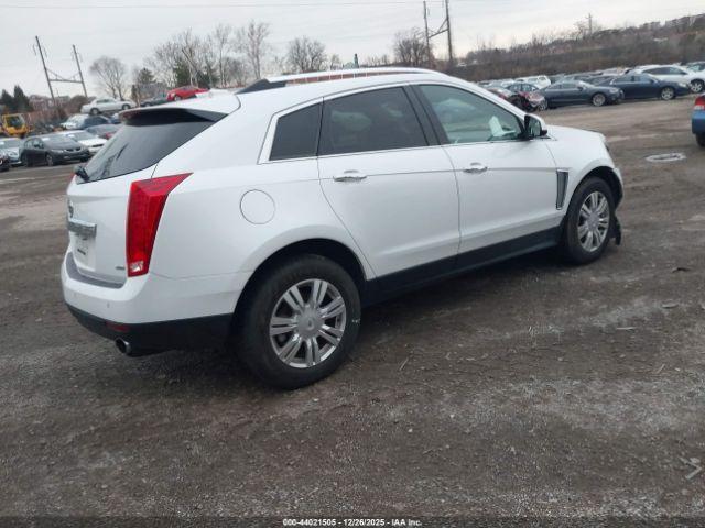 Cadillac SRX Luxury Collection Image 6