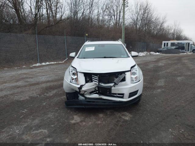 Cadillac SRX Luxury Collection Image 12