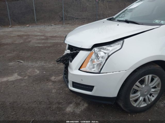 Cadillac SRX Luxury Collection Image 18