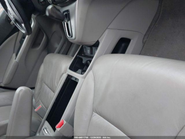 Honda CR-V Ex-l Image 14