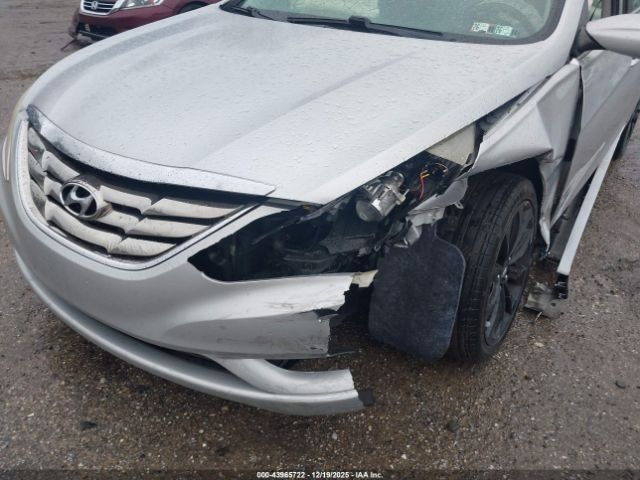 Hyundai SONATA Se 2.0t Image 4