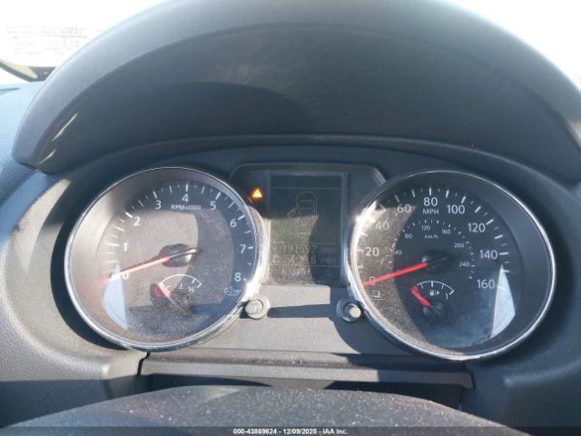 Nissan Rogue S Image 6