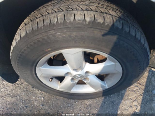 Nissan Rogue S Image 8