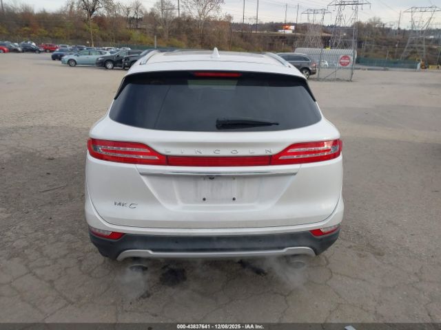 Lincoln MKC Reserve Image 16