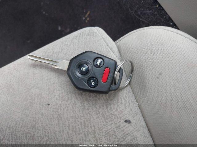 Subaru Legacy 2.5i Image 13