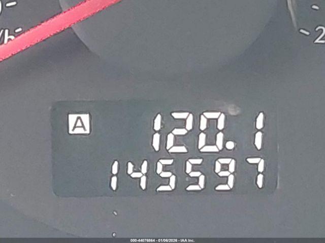 Subaru Legacy 2.5i Image 7