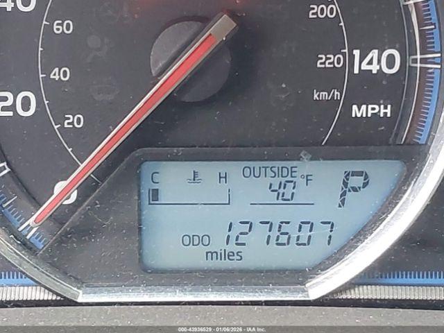 Toyota RAV4 Limited Image 17