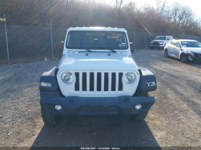 Jeep Wrangler Sport S 4x4 Image 9