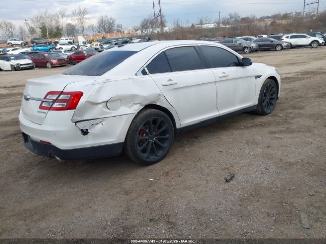 Ford Taurus Limited Image 5