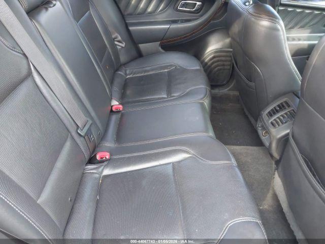 Ford Taurus Limited Image 10