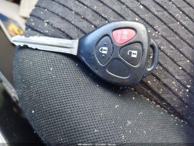 Toyota 4Runner Trail Image 9