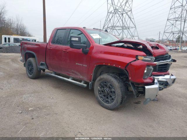  Salvage Chevrolet Silverado 2500