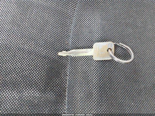 Ford E-350 Standard Image 15