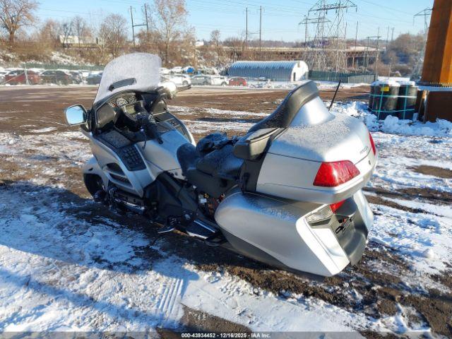 Honda Gl1800 Image 10