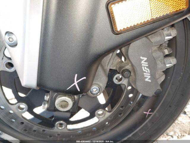 Honda Gl1800 Image 4