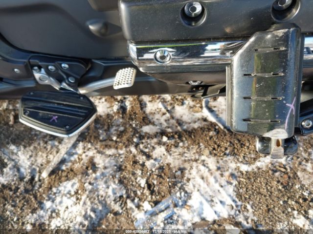 Honda Gl1800 Image 7