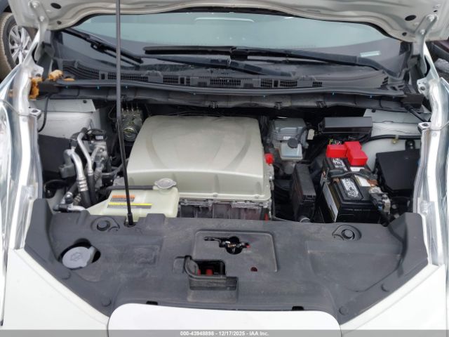 Nissan LEAF Sv Image 10