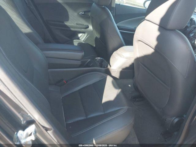 Chevrolet Volt Image 6