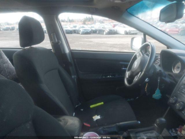 Subaru Impreza 2.0i Premium Image 7